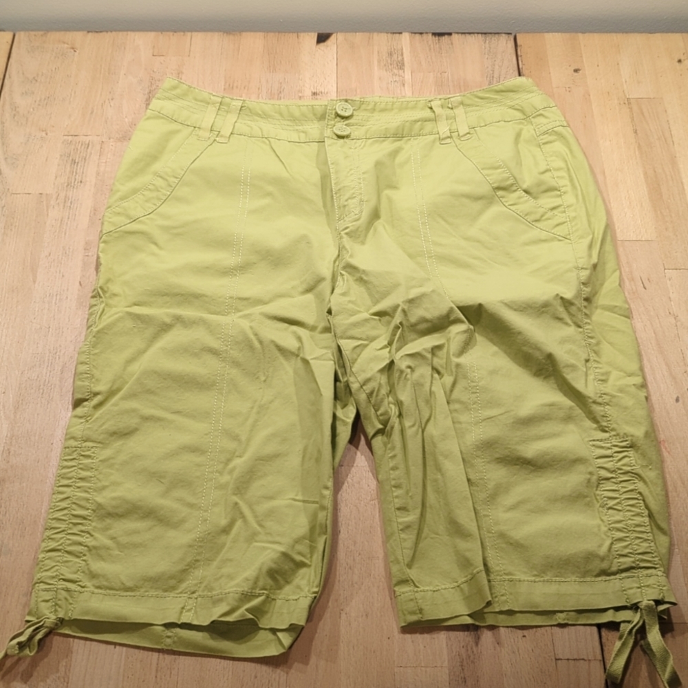 Women's Caribbean Joe shorts lime green 10